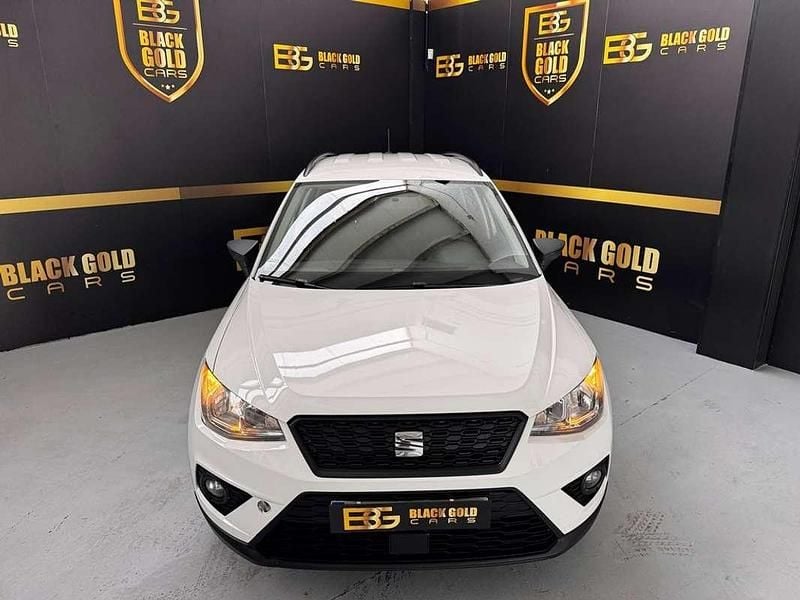 Usado Seat Arona Reference 95 CV (69 kW) 2021 Blanco SUV