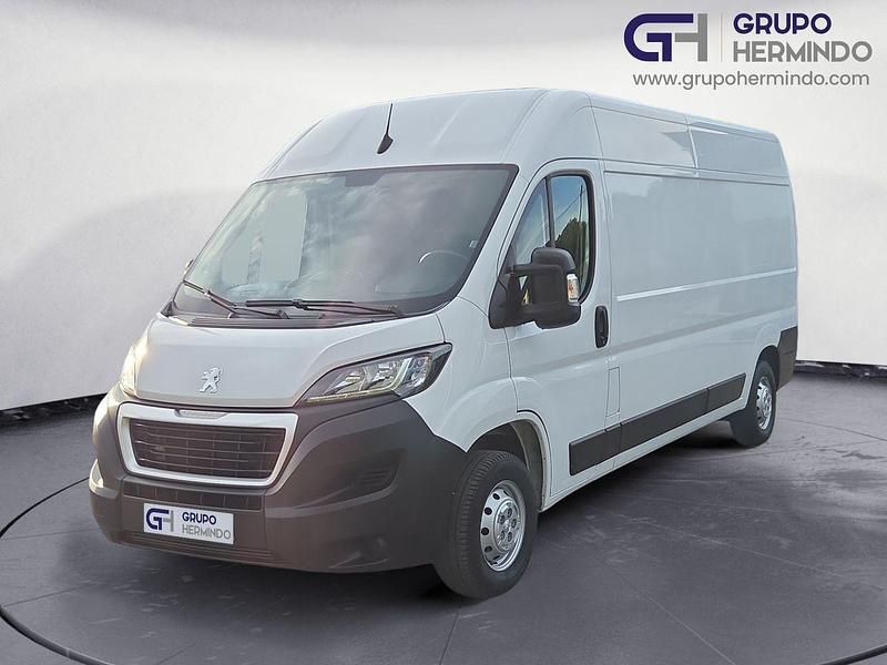 Usado Peugeot Boxer 120 CV (88 kW) 2022 Blanco Van