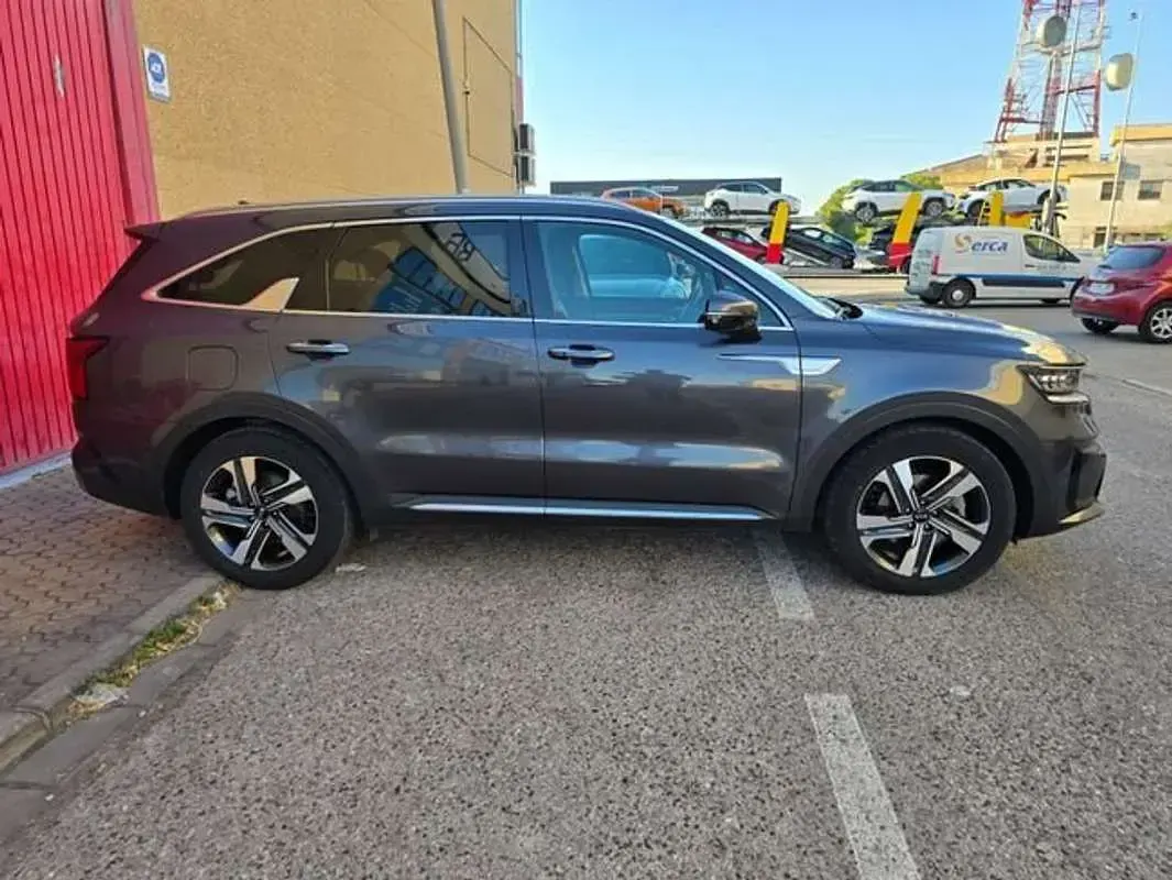 Usado Kia Sorento 265 CV (194 kW) 2021 Negro SUV