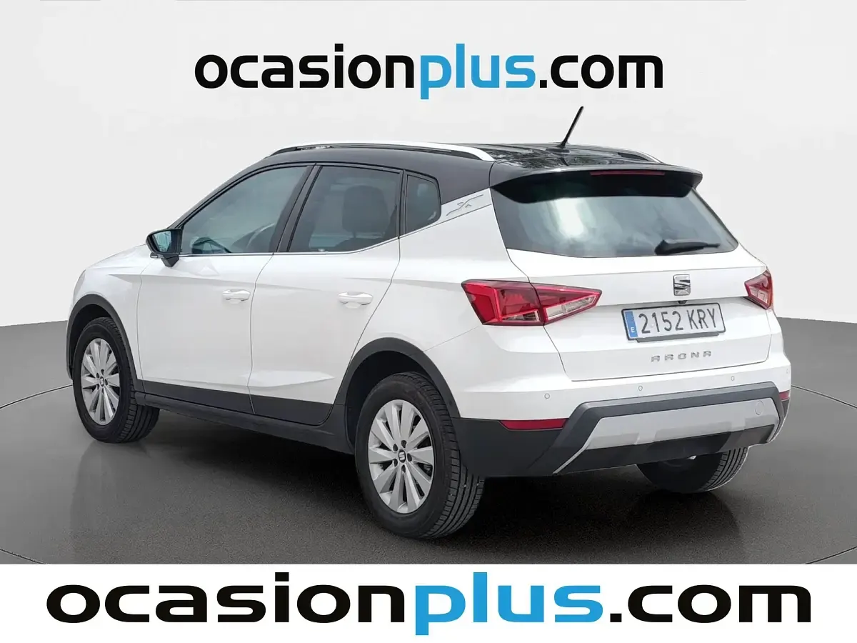 Usado Seat Arona Ecomotive 116 CV (85 kW) 2018 Blanco SUV