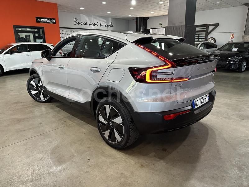Usado Volvo C40 Ultimate 300 kW (408 CV) 2023 Eléctrico SUV