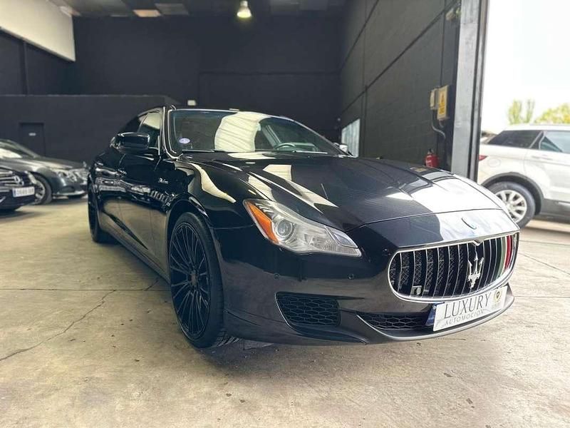 Usado Maserati Quattroporte 409 CV (300 kW) 2014 Negro Berlina