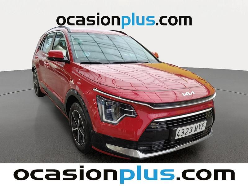 Käytetty Kia Niro 129 HP (94 kW) 2025 Valkoinen Katumaasturi