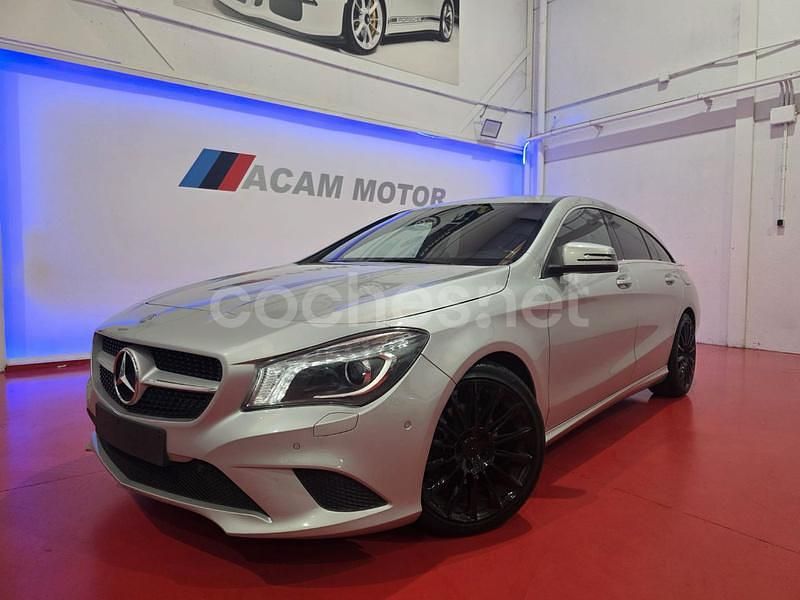 Gris / plata Usado 2016 Mercedes CLA200 Shooting Brake AMG line Familiar | 14.490 € (Precio justo) - Imagen 1/4