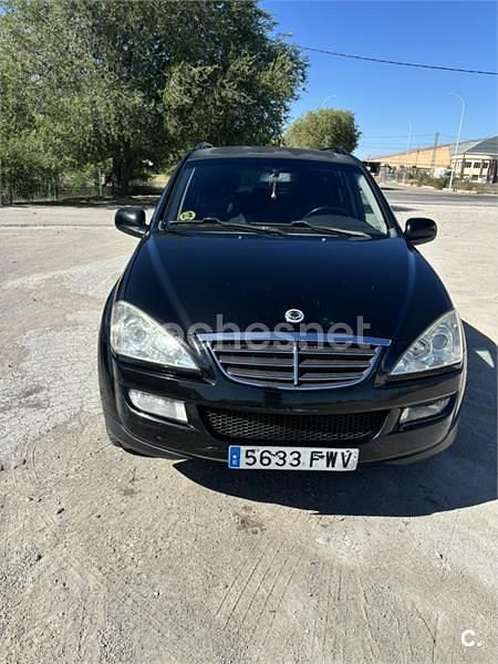 Usado Ssangyong (KGM) Kyron Limited 141 CV (103 kW) 2007 Negro SUV