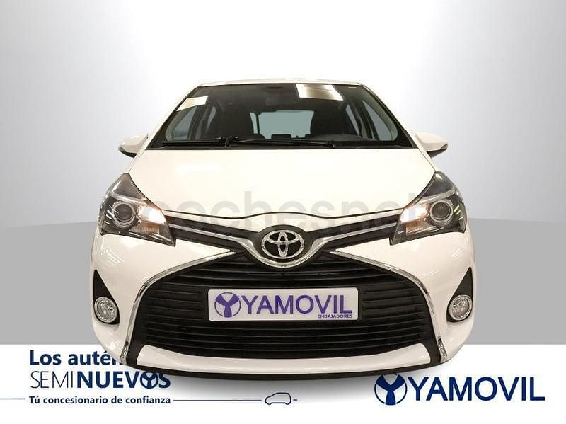 Usado Toyota Yaris Active 99 CV (72 kW) 2014 Blanco Berlina