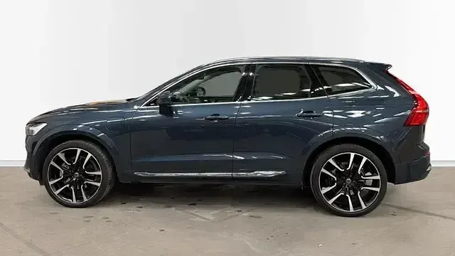 Usado Volvo XC60 Ultimate 350 CV (257 kW) 2023 Azul SUV