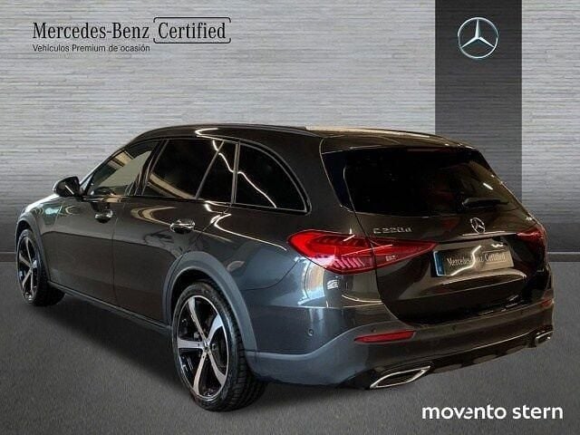 Usado Mercedes C220 Avantgarde 200 CV (147 kW) 2024 Gris Familiar