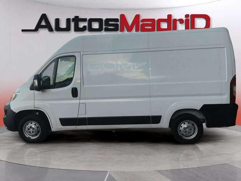 Usado Citroën Jumper 141 CV (103 kW) 2021 Blanco Monovolumen