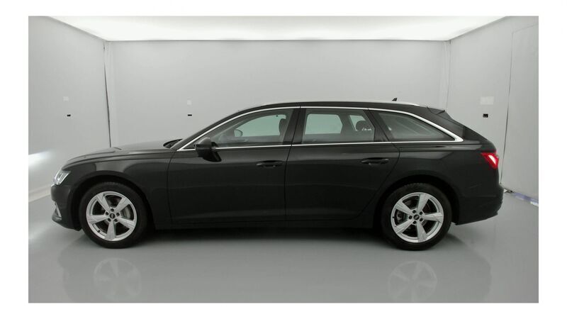 Usado Audi A6 Sport 204 CV (150 kW) 2022 Mythosschwarz metálico Familiar