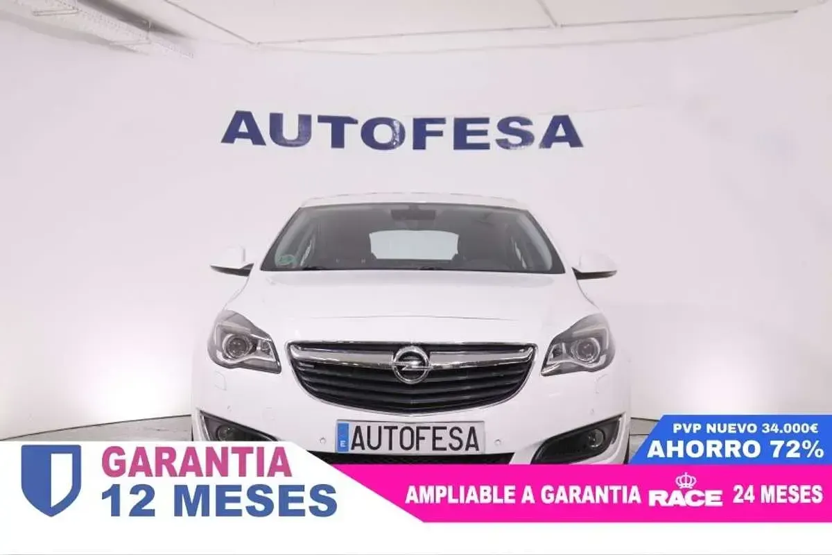 Usado Opel Insignia 136 CV (100 kW) 2017 Blanco Berlina