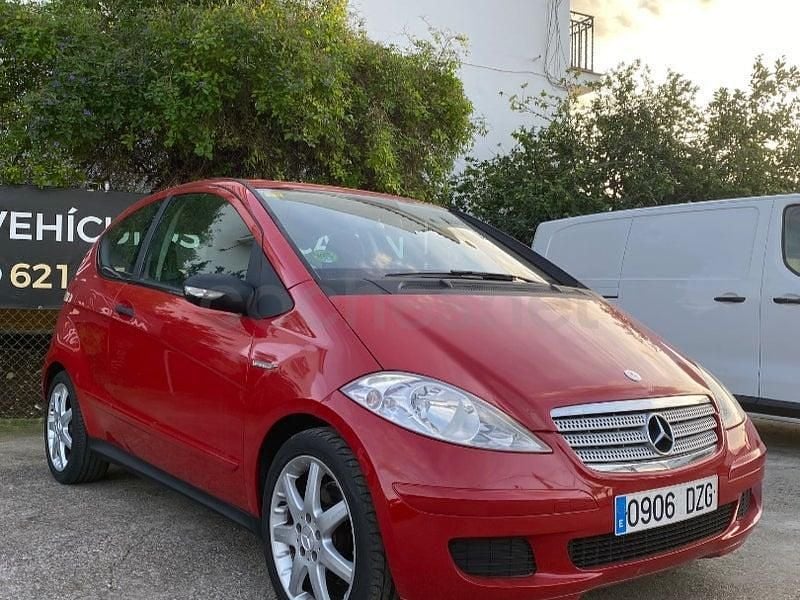 Usado Mercedes A150 95 CV (69 kW) 2006 Rojo Berlina