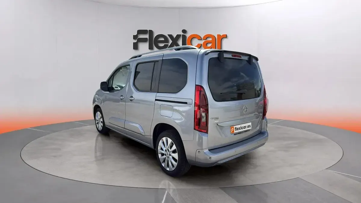 Usado Opel Combo Life 131 CV (96 kW) 2021 Gris Monovolumen