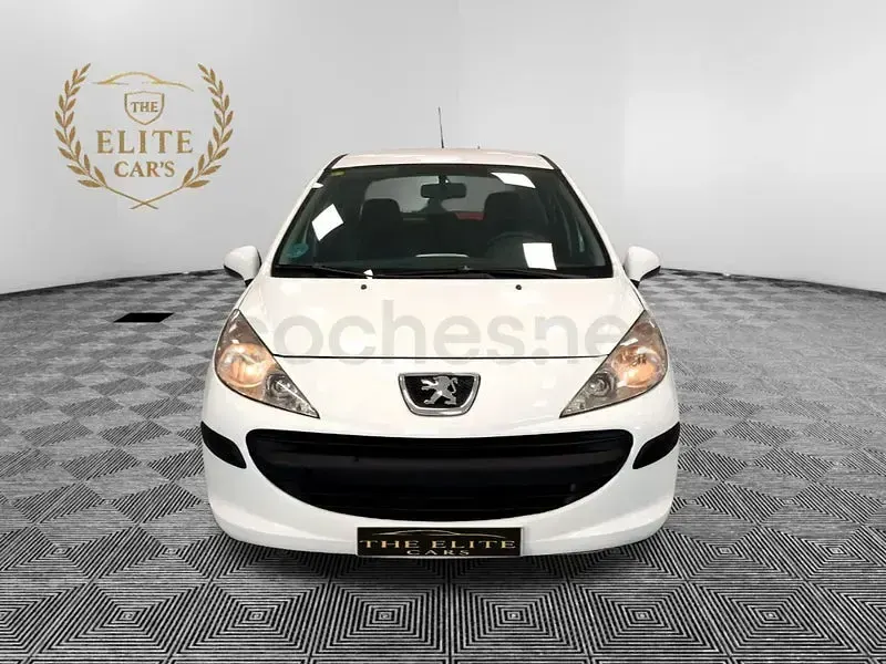 Usado Peugeot 207 75 CV (55 kW) 2007 Blanco Berlina