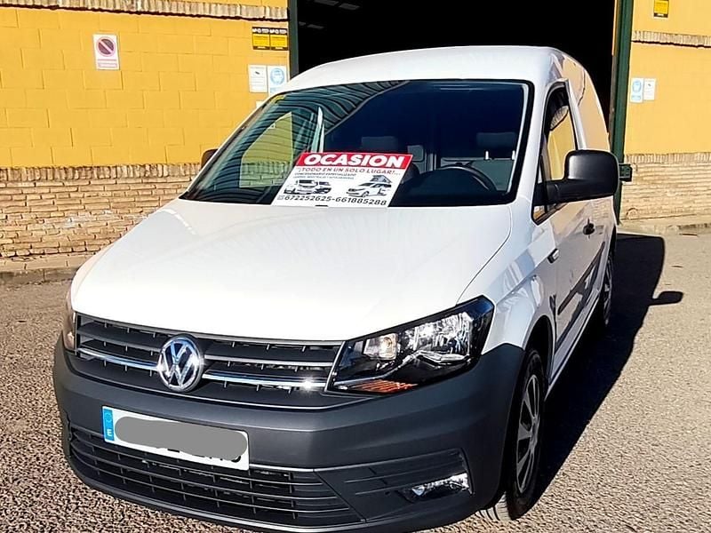 Usado VW Caddy 102 CV (75 kW) 2021 Blanco Monovolumen