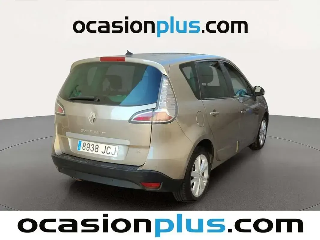 Usado Renault Scénic III LIMITED 131 CV (96 kW) 2015 Beige Monovolumen