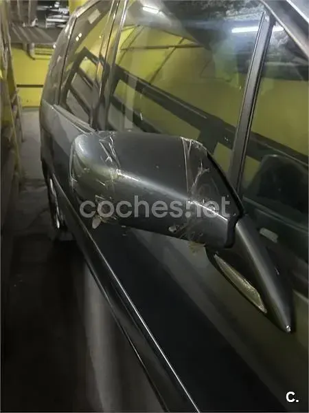 Usado Citroën C8 Exclusive 138 CV (101 kW) 2006 Gris / plata Monovolumen