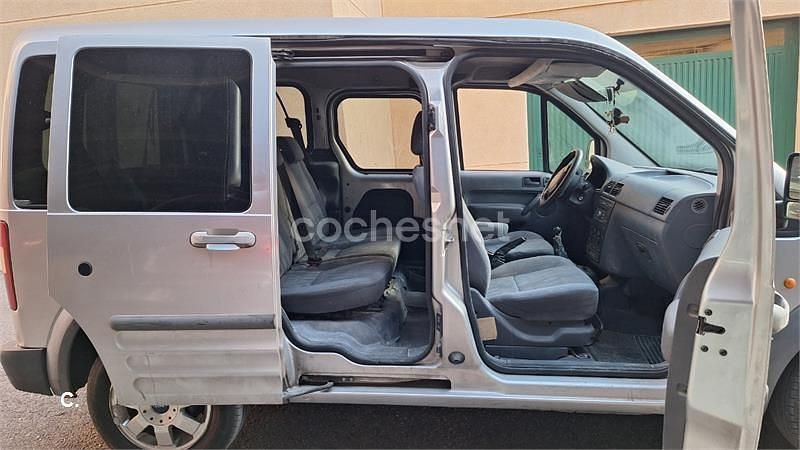 Usado Ford Transit Connect Trend 100 CV (73 kW) 2015 Gris / plata Monovolumen
