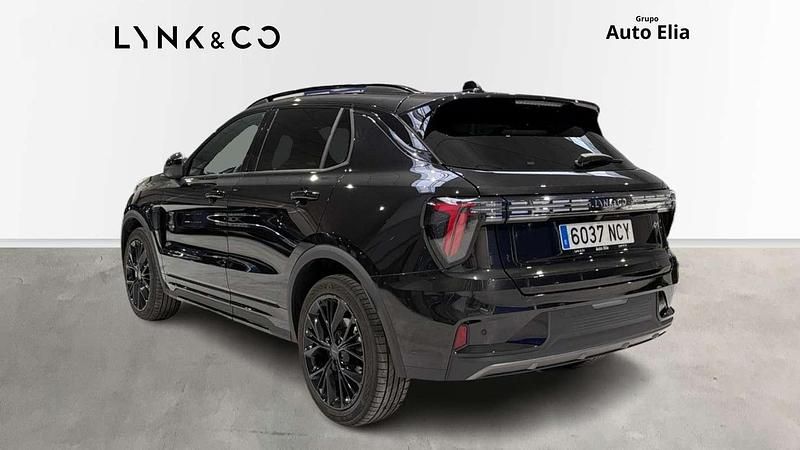 Usado Lynk & Co 01 280 CV (205 kW) 2025 Negro SUV