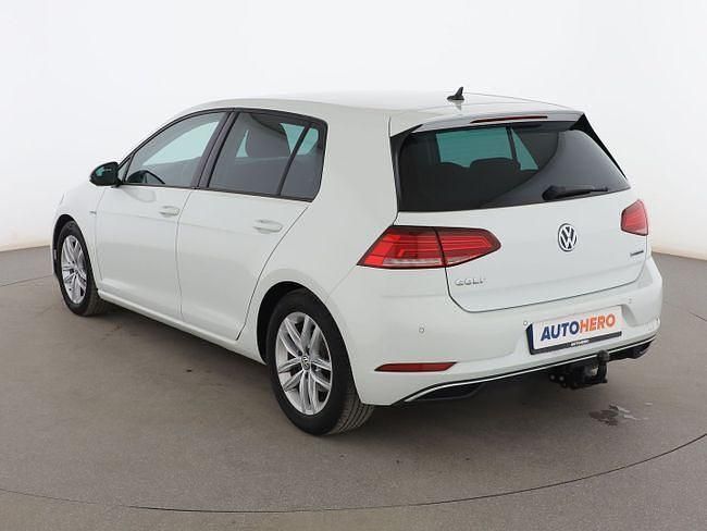 Usado VW Golf VII Advance 132 CV (97 kW) 2019 Blanco Utilitario
