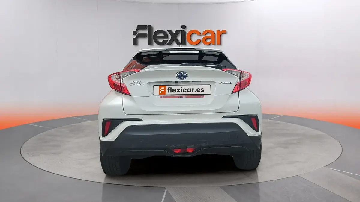 Usado Toyota C-HR Active 122 CV (89 kW) 2019 Blanco SUV