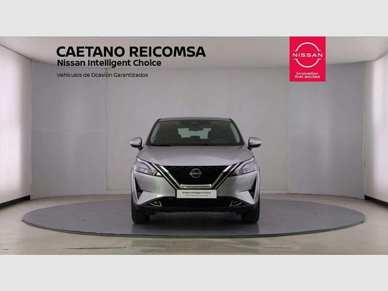 Usado Nissan Qashqai Acenta 140 CV (102 kW) 2022 Plateado SUV