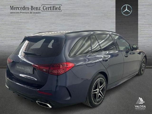 Usado Mercedes C220 AMG line 200 CV (147 kW) 2025 Azul sodalita Familiar
