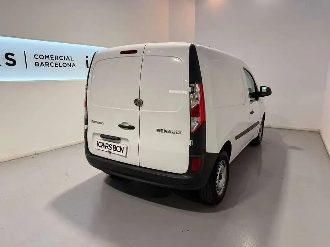 Usado Renault Kangoo 95 CV (69 kW) 2021 Blanco Monovolumen