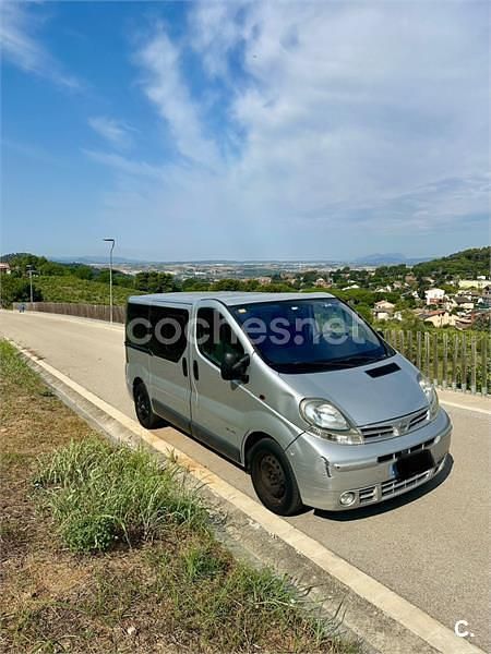 Gris / plata Usado 2021 Nissan Primastar Premium Edition Monovolumen | 12.000 € (Super precio) - Imagen 1/3