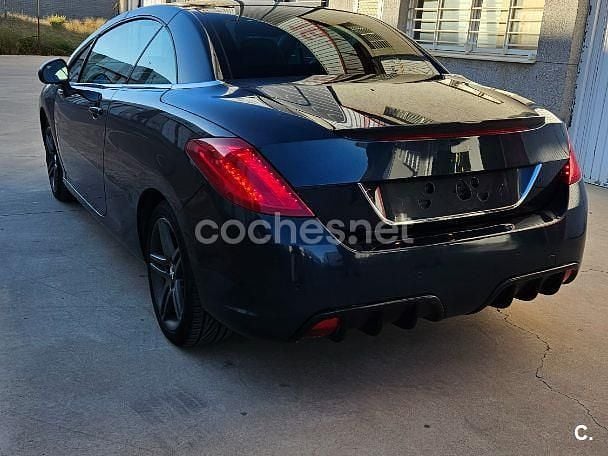 Usado Peugeot 308 CC Sport 122 CV (89 kW) 2011 Azul Descapotable