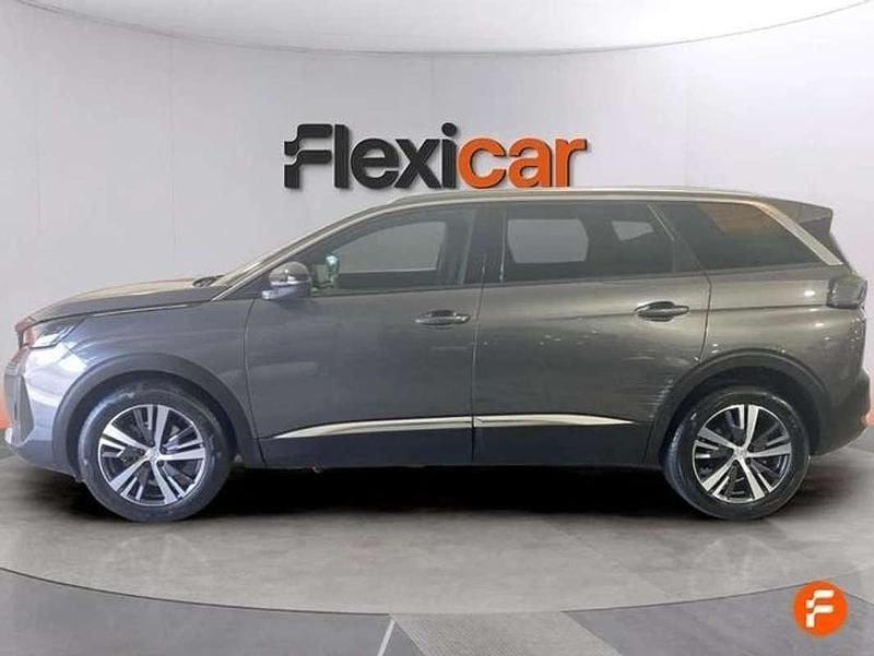 Usado Peugeot 5008 Style 131 CV (96 kW) 2024 Gris SUV