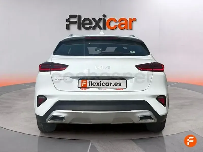 Usado Kia XCeed 120 CV (88 kW) 2021 Blanco SUV