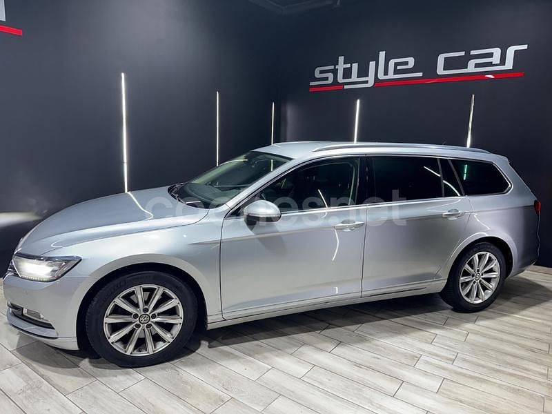 Usado VW Passat Advance 150 CV (110 kW) 2018 Gris / plata Familiar