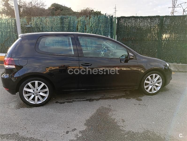 Usado VW Golf VI Sport 122 CV (89 kW) 2009 Negro Utilitario