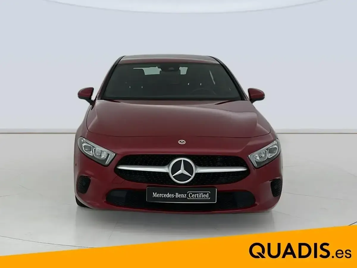 Usado Mercedes A200 150 CV (110 kW) 2022 Rojo Berlina