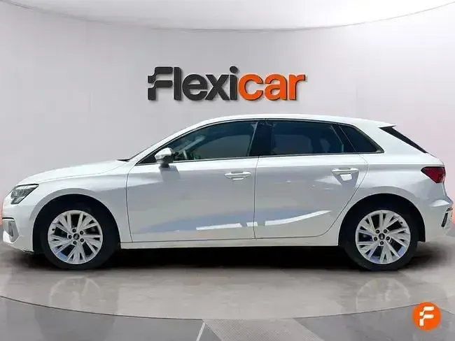 Usado Audi A3 Sportback Advanced Plus 110 CV (80 kW) 2022 Blanco Utilitario
