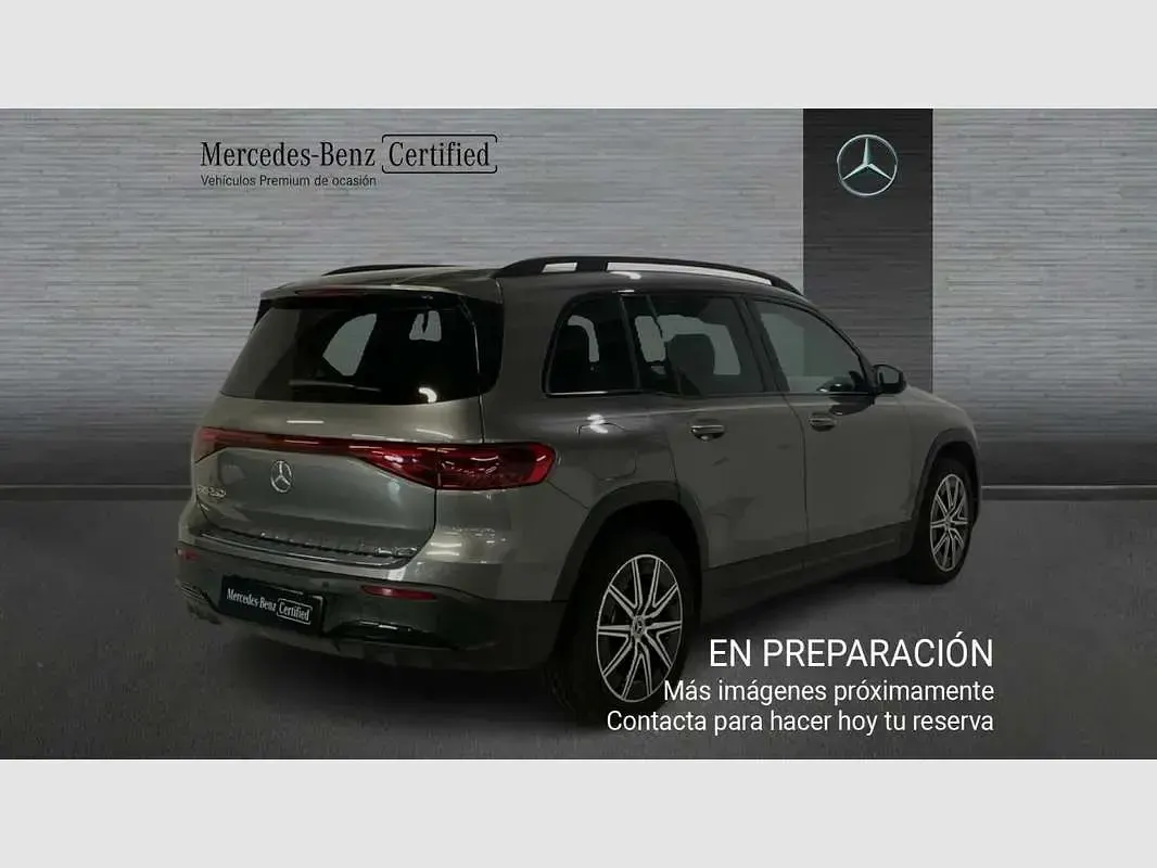 Usado Mercedes EQB250+ 139 kW (190 CV) 2025 Gris SUV