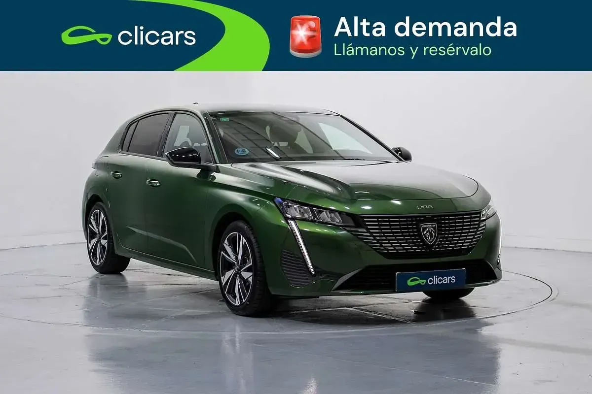 Usado Peugeot 308 Allure 131 CV (96 kW) 2022 Verde Utilitario