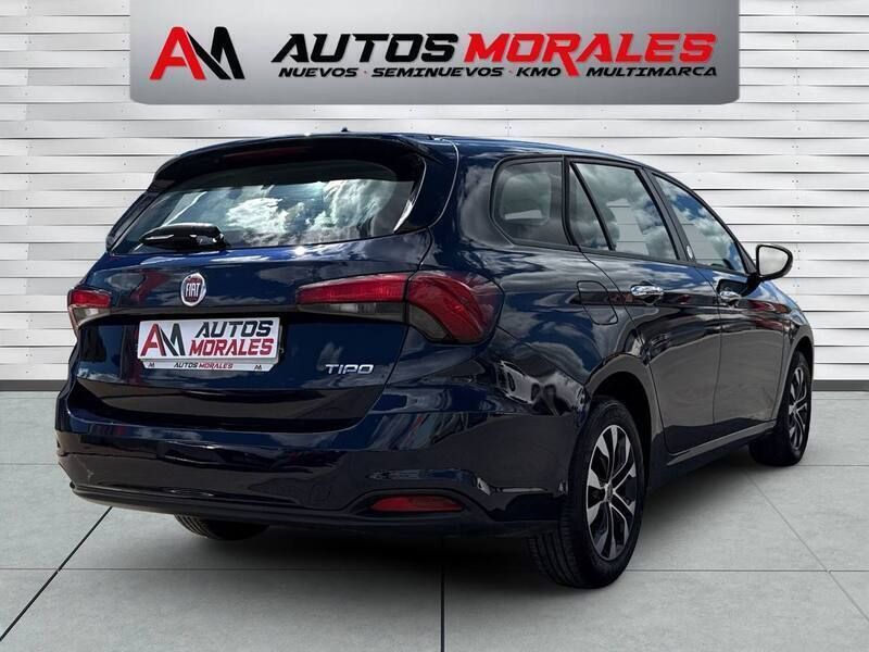 Usado Fiat Tipo Sport 130 CV (95 kW) 2021 Azul Familiar