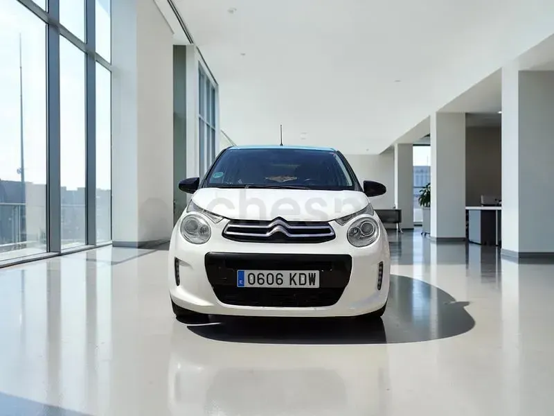 Usado Citroën C1 PureTech 82 CV (60 kW) 2017 Blanco Utilitario