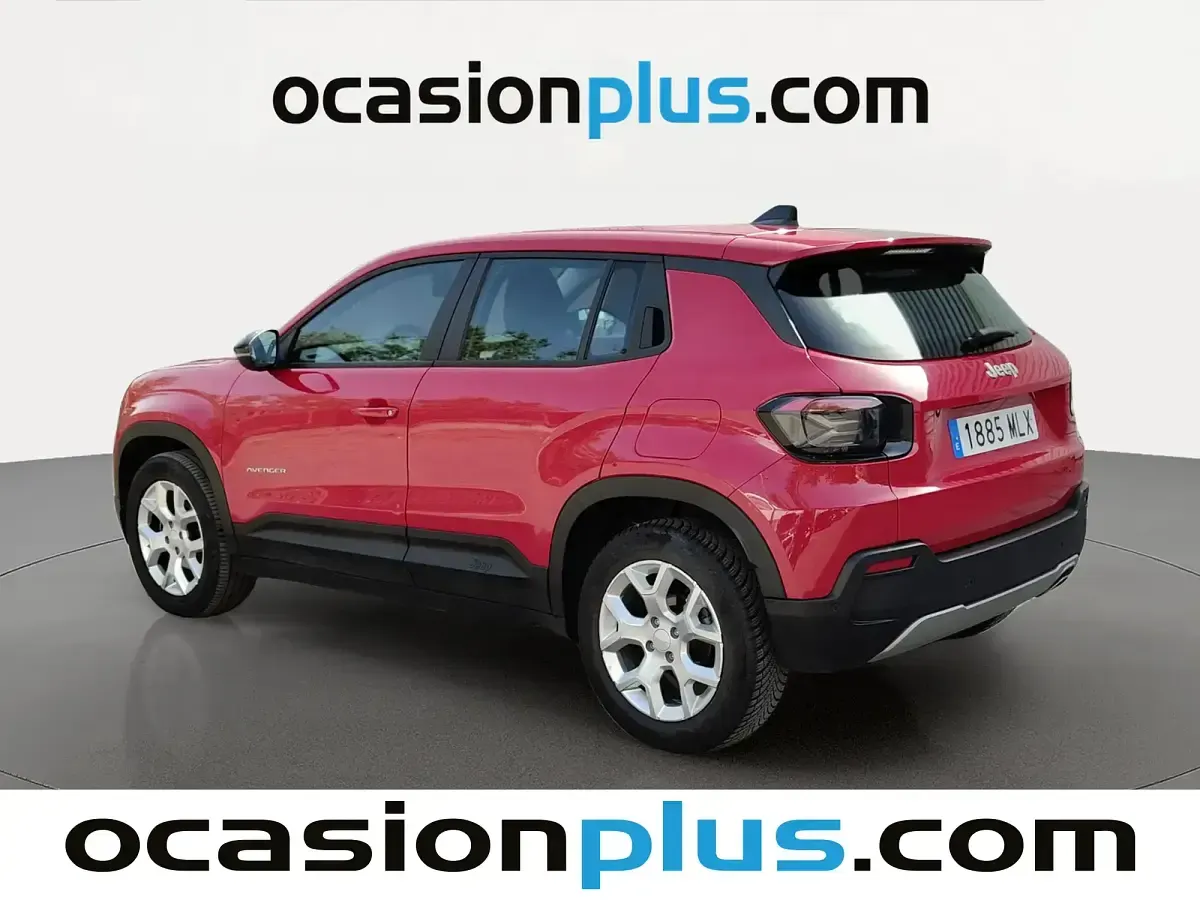 Usado Jeep Avenger Altitude 100 CV (73 kW) 2023 Rojo SUV