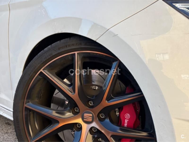 Käytetty Seat Leon CUPRA 290 HP (213 kW) 2014 Valkoinen Sedan