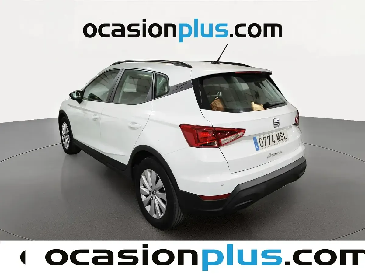 Usado Seat Arona Style 115 CV (84 kW) 2024 Blanco SUV