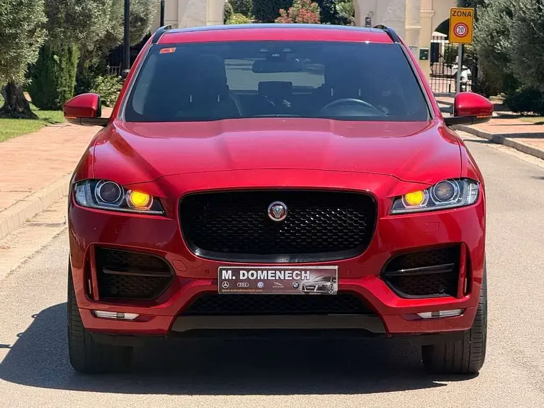 Usado Jaguar F-Pace R-Sport 179 CV (131 kW) 2018 Rojo SUV
