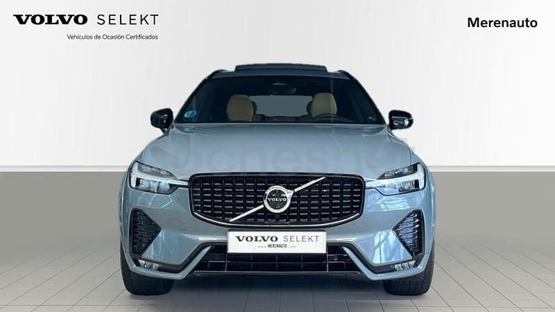 Usado Volvo XC60 Ultimate 197 CV (144 kW) 2023 Gris / plata SUV