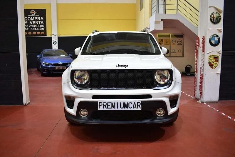 Usado Jeep Renegade Night Eagle 120 CV (88 kW) 2019 Blanco SUV