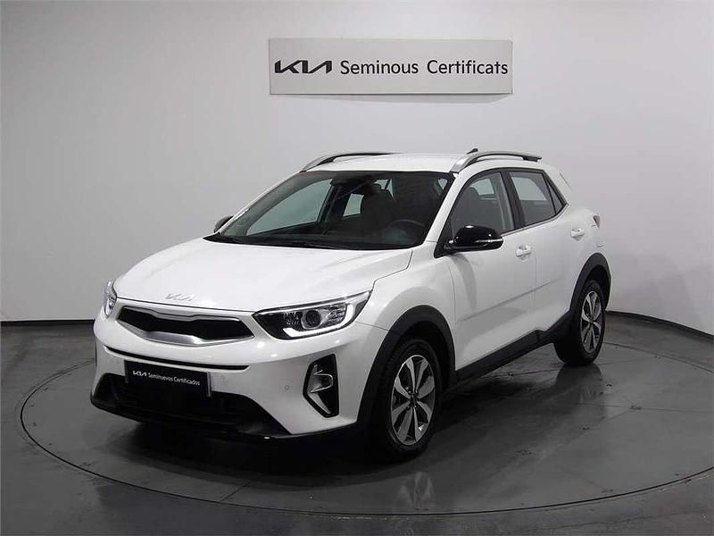 Usado 2024 Kia Stonic SUV | 17.086 € (Precio justo) - Imagen 1/4