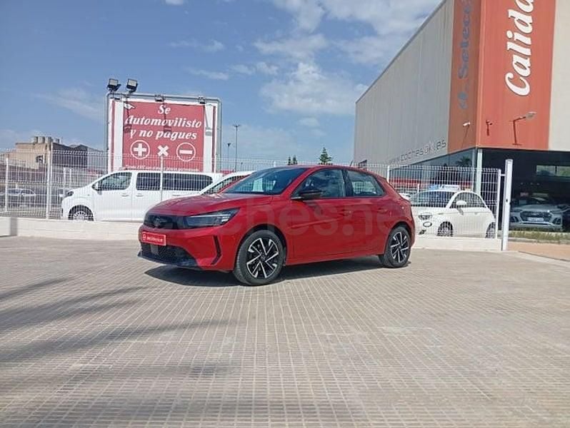 Usado Opel Corsa 100 CV (73 kW) 2024 Rojo Utilitario