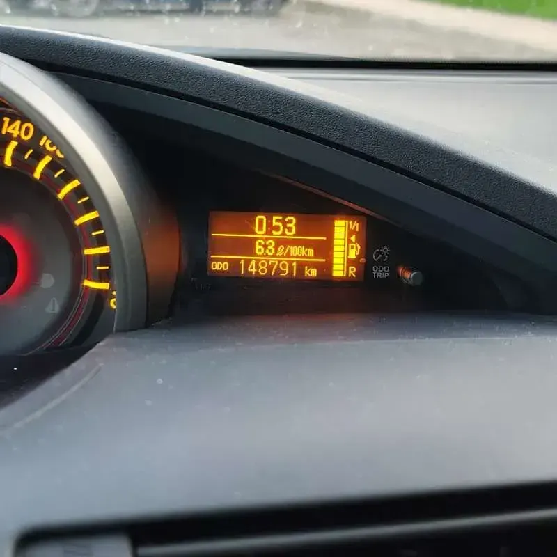 Usado Toyota Verso Active 126 CV (92 kW) 2009 Gris Monovolumen