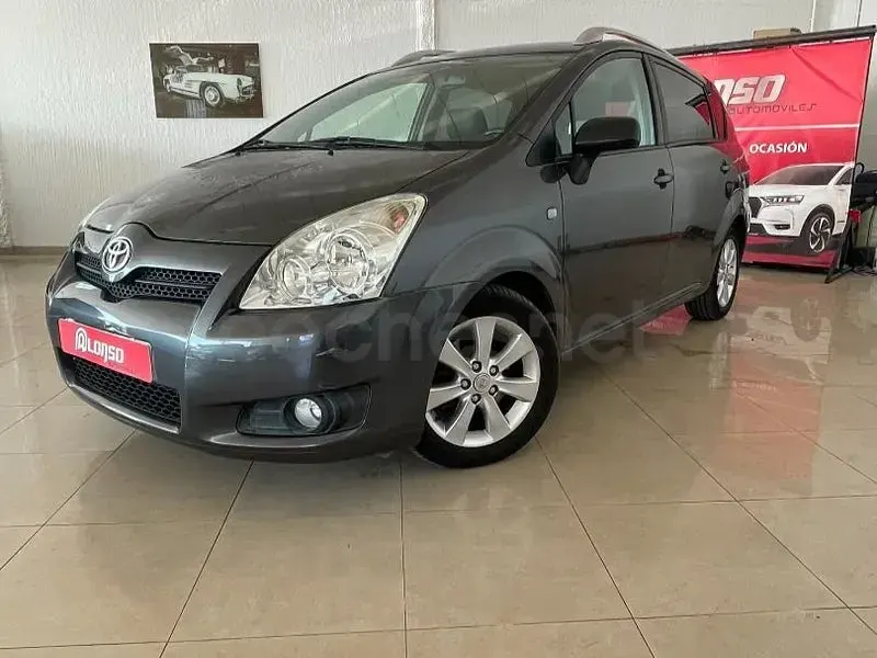 Usado Toyota Verso Sol 136 CV (100 kW) 2013 Gris / plata Monovolumen
